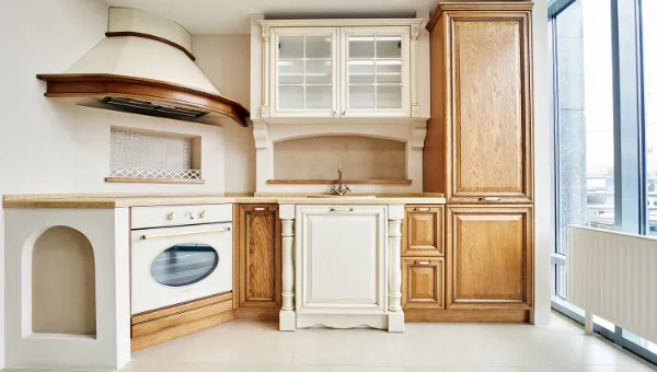 2.belaya-kuhnya-s-derevom-provans.png 2 прованс 1.png